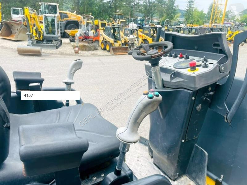 Compacteur Bomag AC-5
