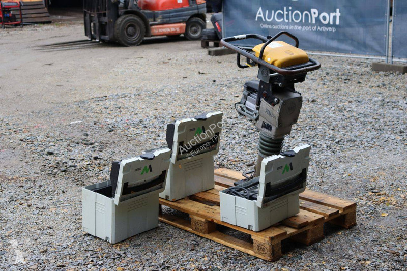 Compacteur Neuson Rammer AS50e