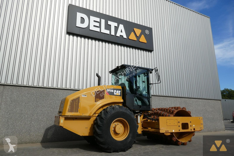 Compacteur Caterpillar