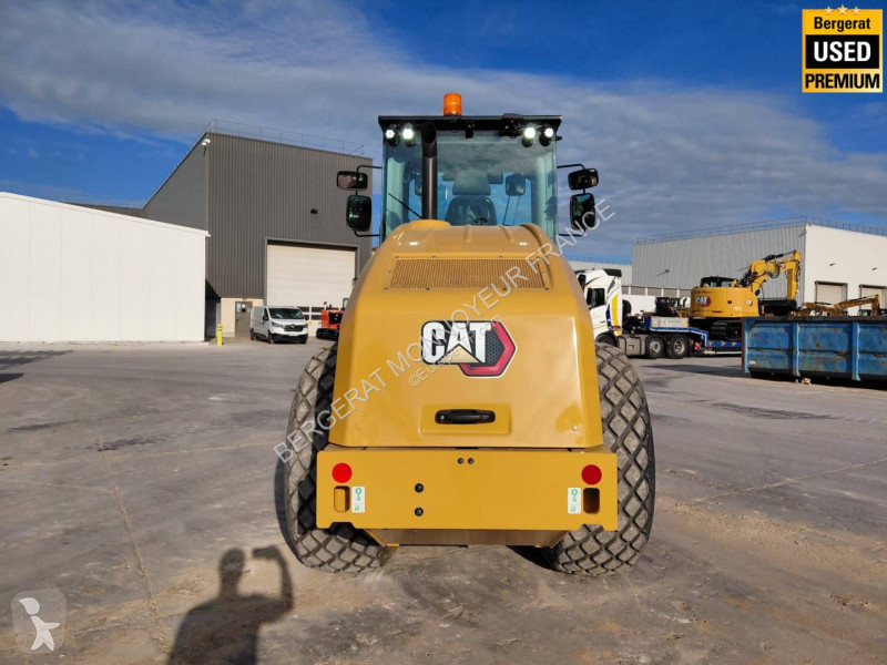 Compacteur Caterpillar 4F