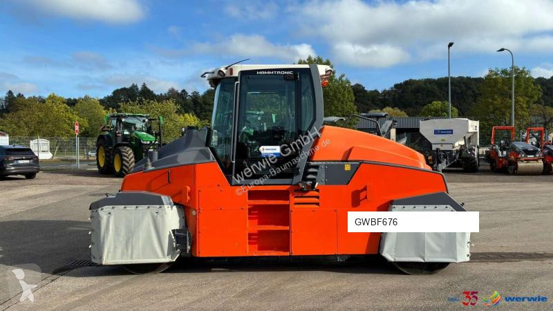 مدحلة Hamm HP180i
