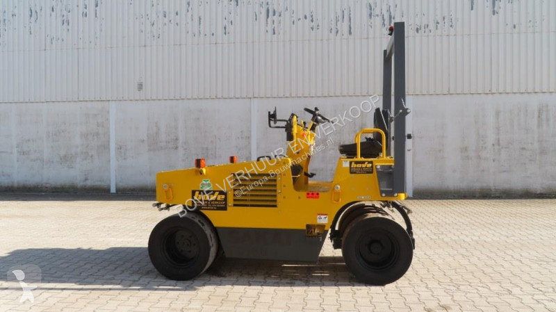 مدحلة Sakai TS160-4