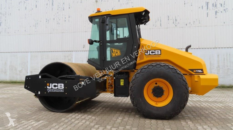 Валяк JCB VM116 D