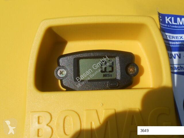 Zhutňovač Bomag BT 65