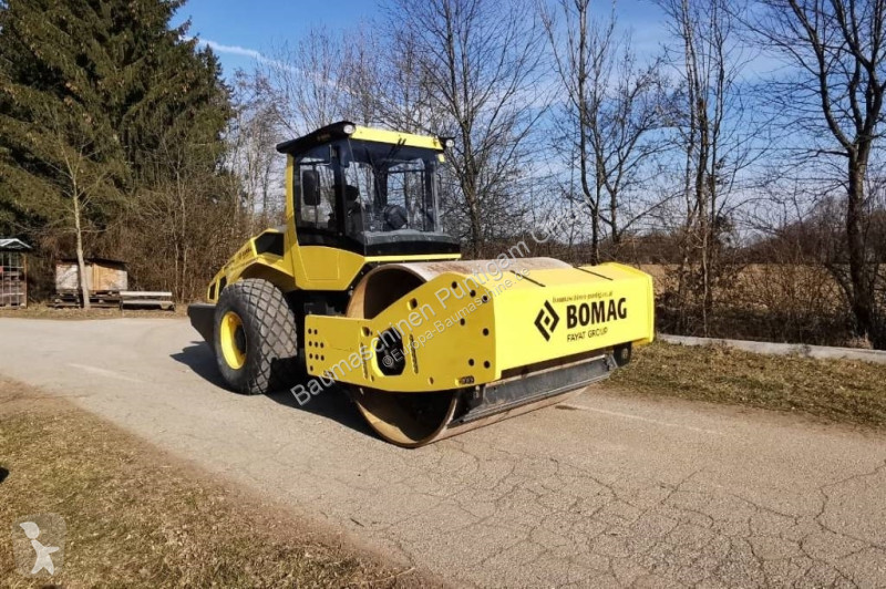 مدحلة Bomag DH-5