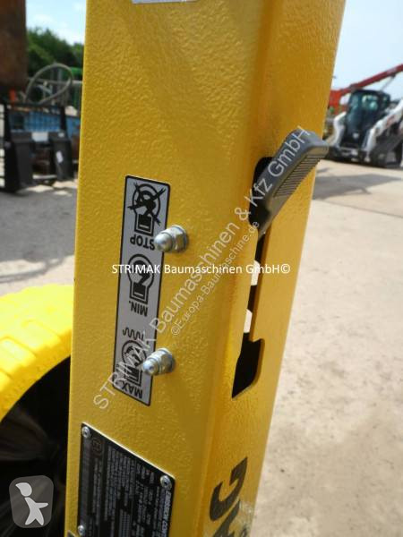 Compactador Bomag BPR 40/60 D