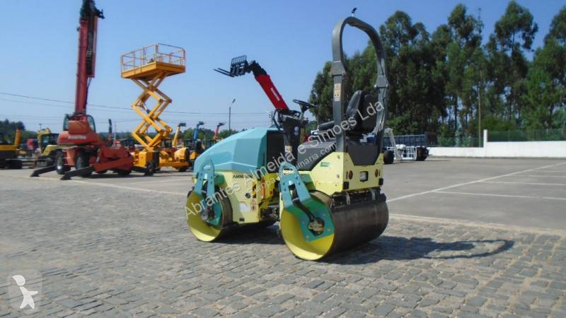 Compattatore Ammann 26