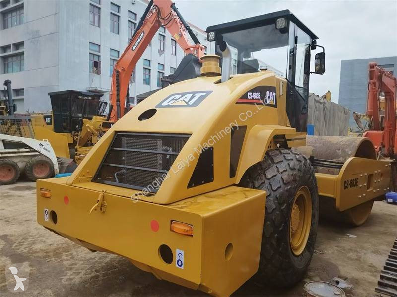 Compactor Caterpillar CS683E