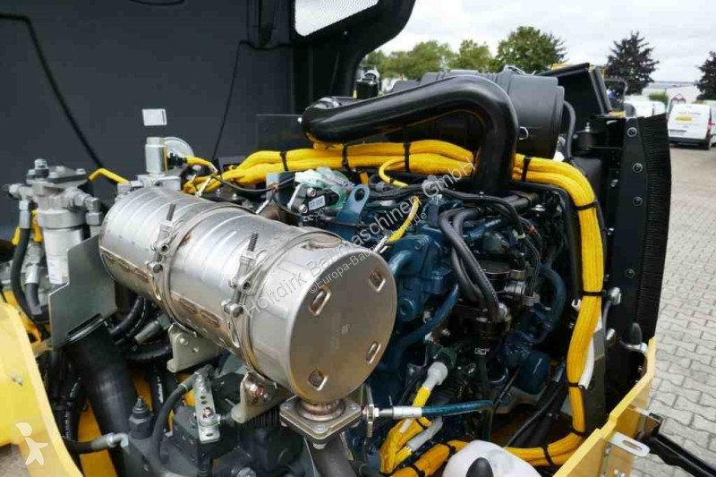 مدحلة Bomag AD-5