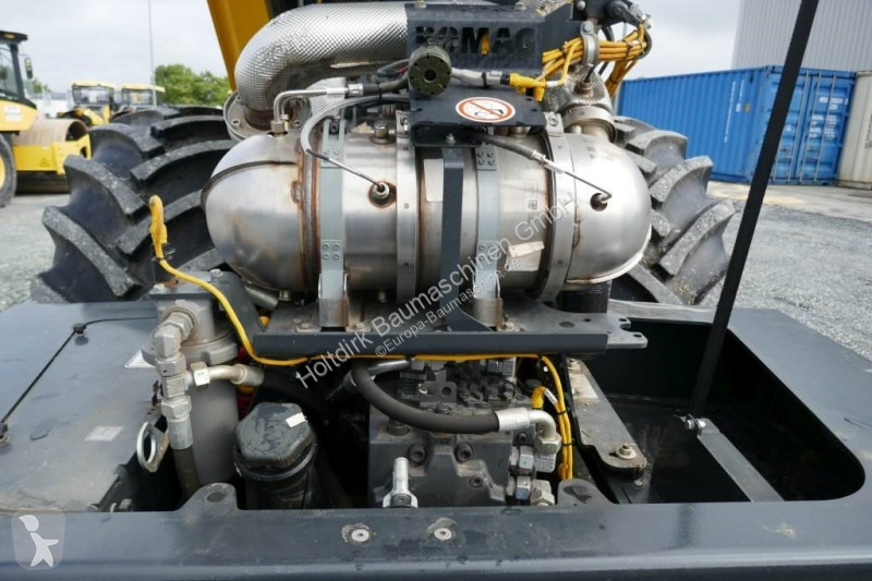 Compactador Bomag PDH-5
