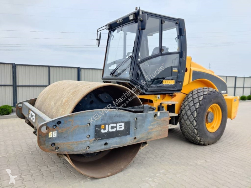 Jordstamper JCB VM 132  roller