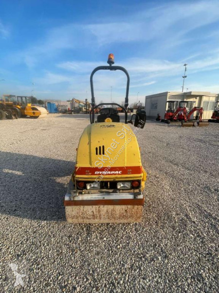 Compactador Dynapac