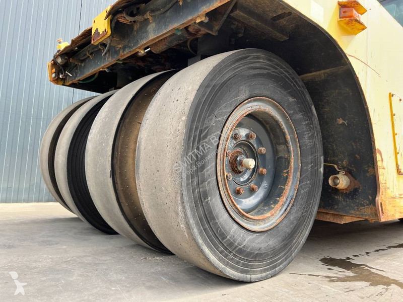 مدحلة Bomag