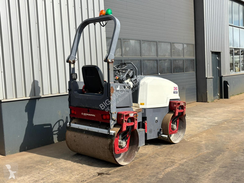 Compactador Dynapac - 935 hours