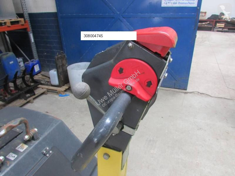 Compattatore Bomag 100/80 8.500 EUR Rüttelplatte