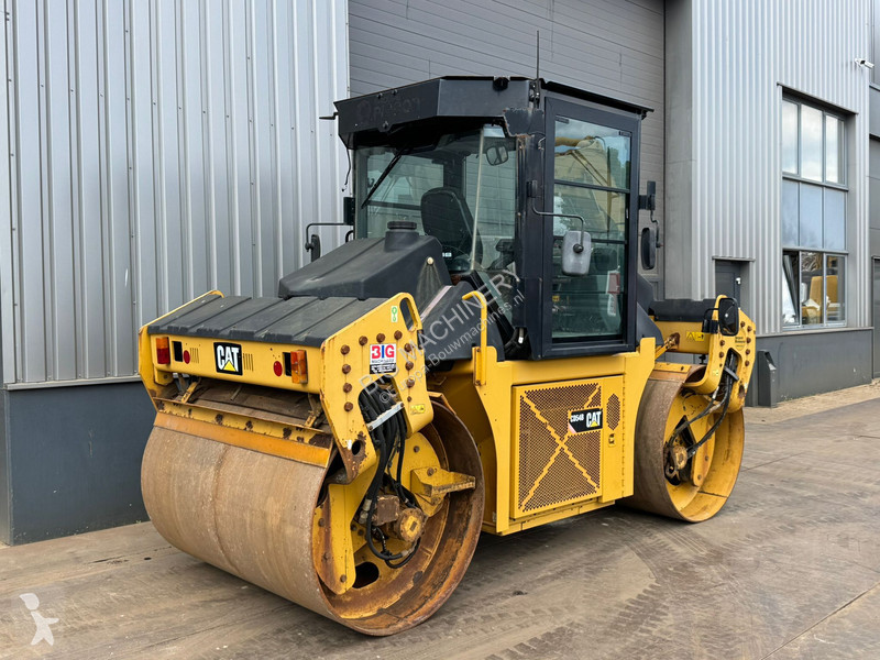 Compactor Caterpillar