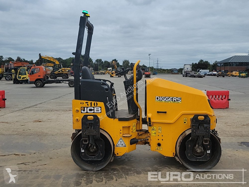 مدحلة JCB CT260-120