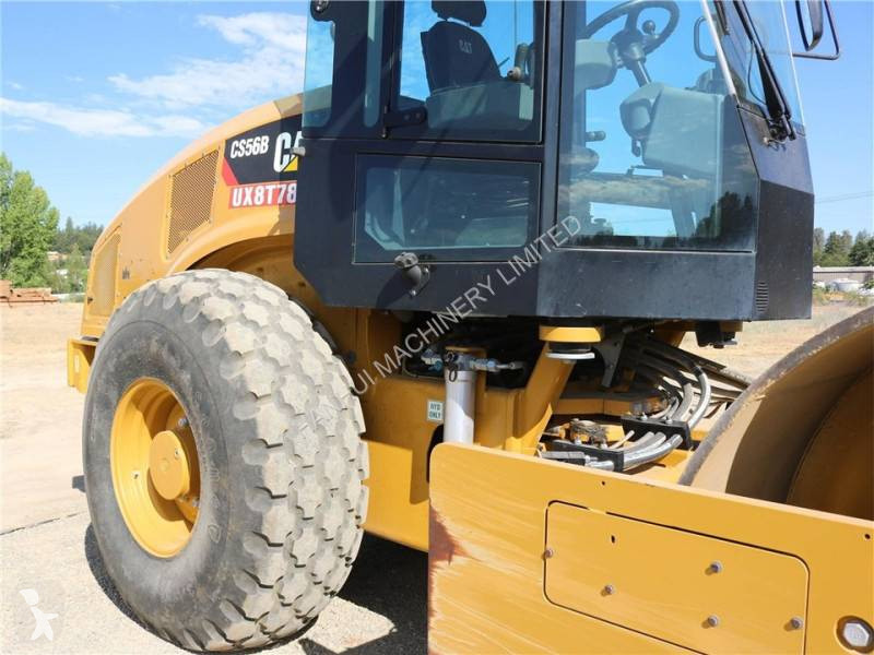 Compactador Caterpillar CS56B