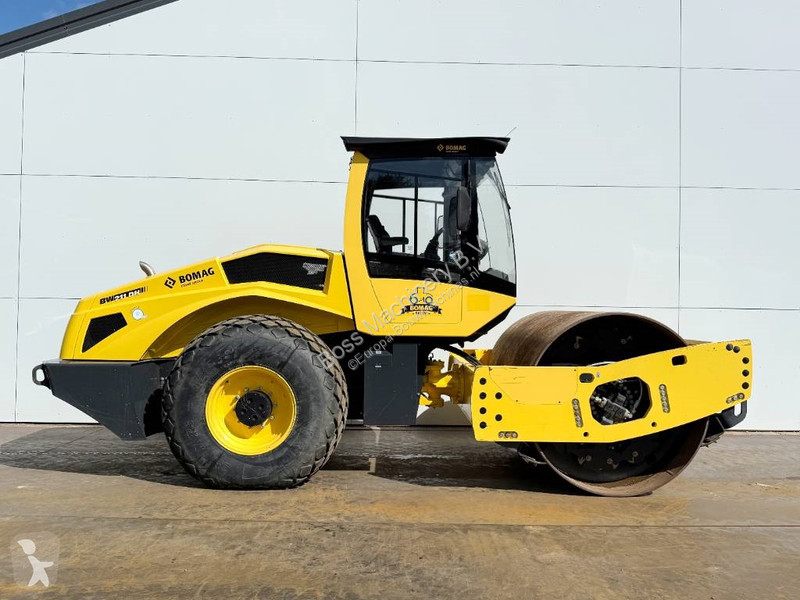 Zhutňovač Bomag BW211DH-5 - German Machine /...