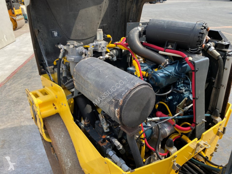 Zhutňovač Bomag BW120