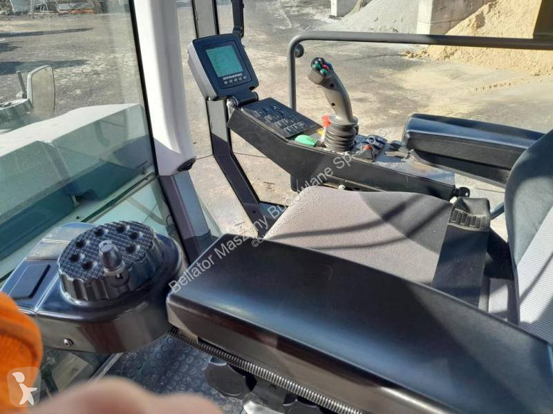 Walec Dynapac CG2300