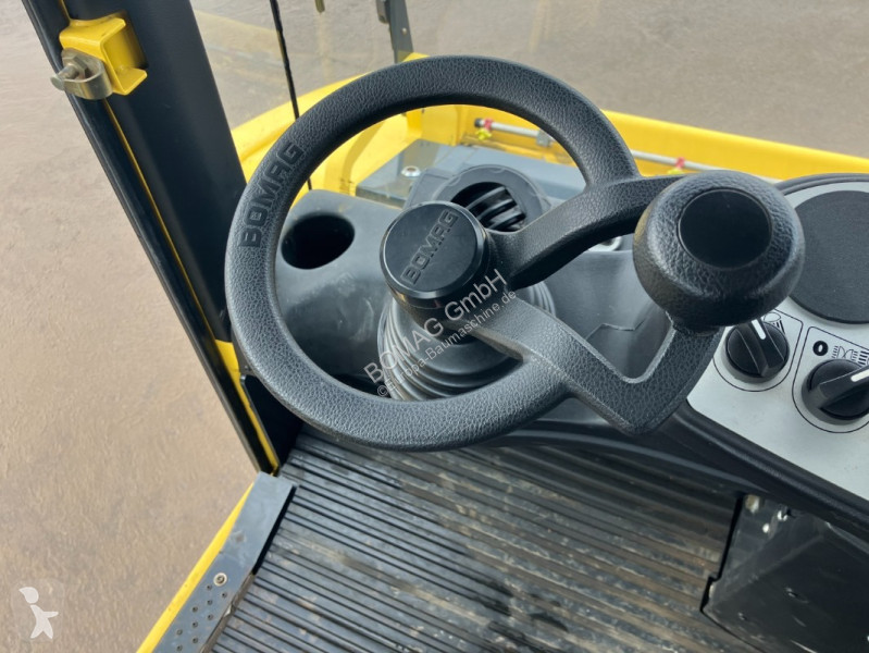 Zhutňovač Bomag  BW 202 AD-4  Stage IIIa/Tier 3
