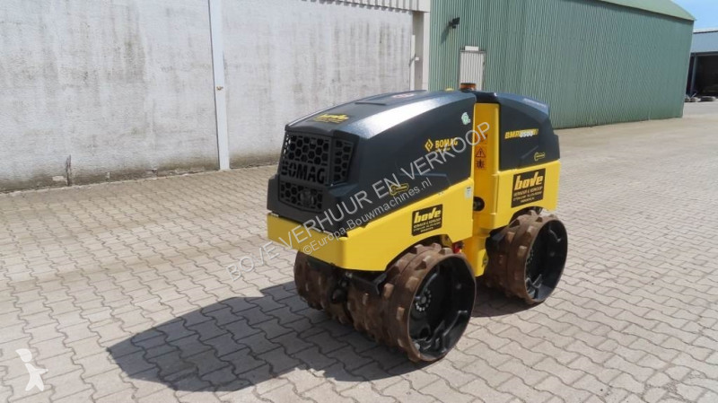 Compactador Bomag