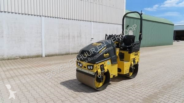 مدحلة Bomag AD5