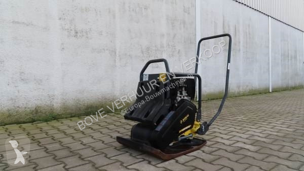 Compactador Bomag BP20/50D