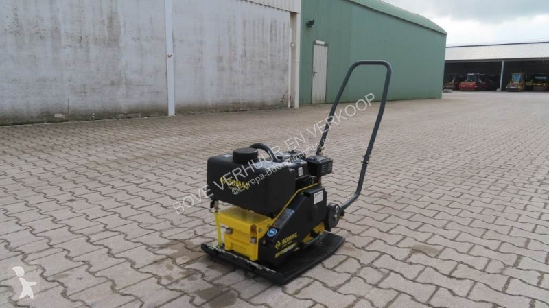 Compactador Bomag 18/45
