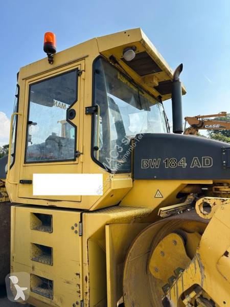مدحلة Bomag