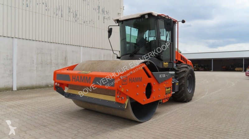 Compactador Hamm HC130i