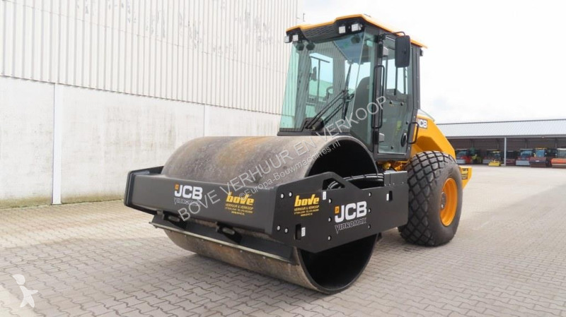Compactador JCB VM118D