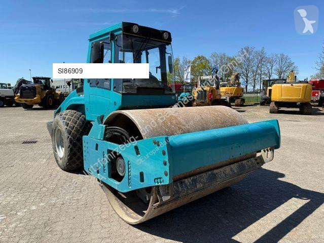 Zhutňovač Bomag BW213 D4, Vibration, Walzenzug,...