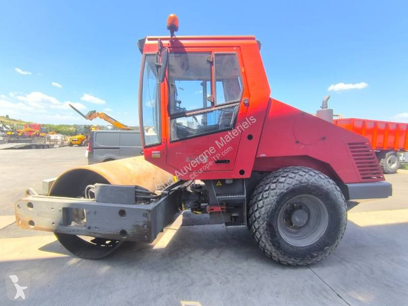 مدحلة Bomag