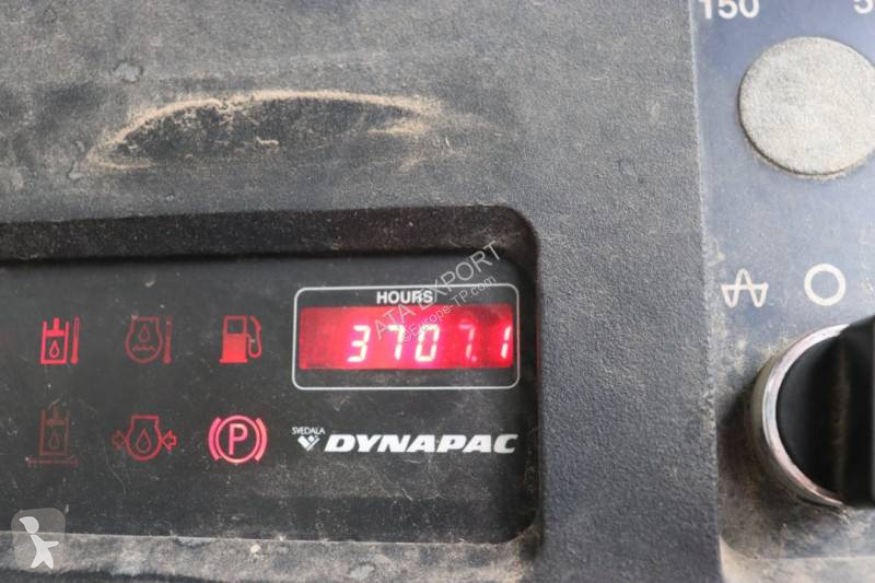 مدحلة Dynapac