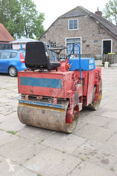 Compacteur Bomag 100AD