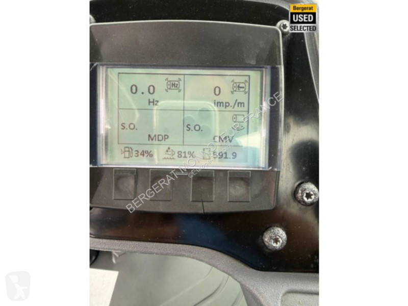 Compacteur Caterpillar 4F