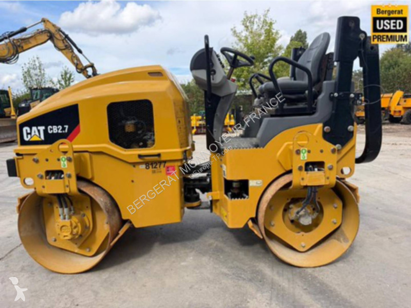 Compacteur Caterpillar CB2.7
