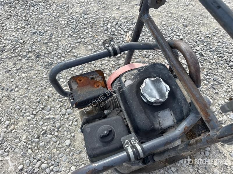 Дорожний коток Husqvarna LF75 Vibratory Plate...