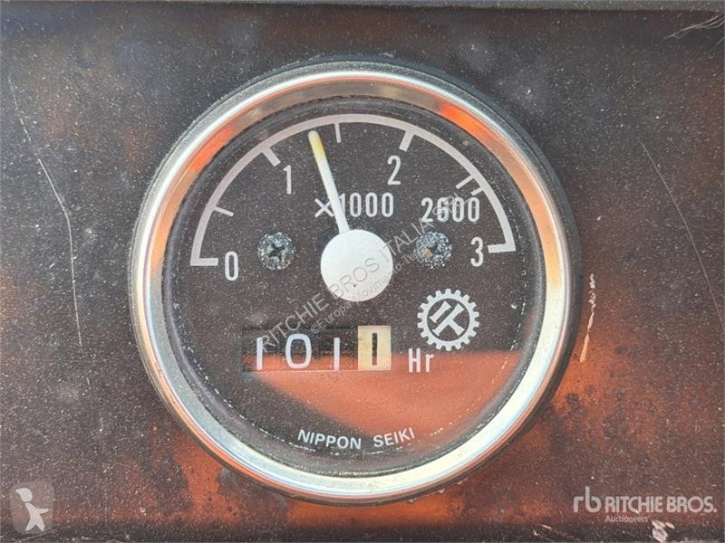 Дорожний коток Kubota ZB1600 Utility Tractor
