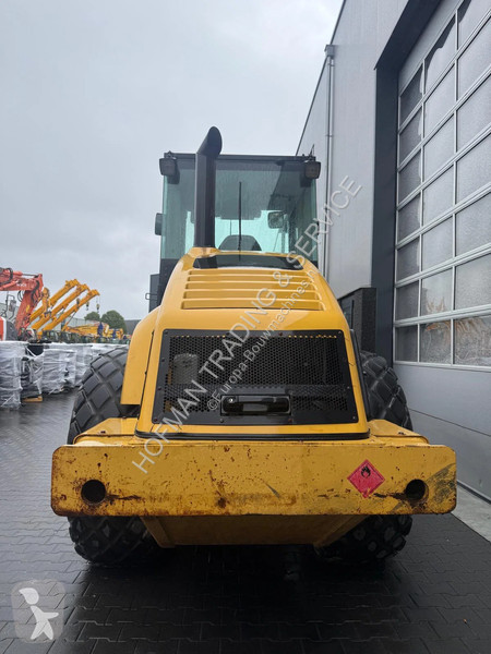 Дорожный каток Caterpillar CS-563E