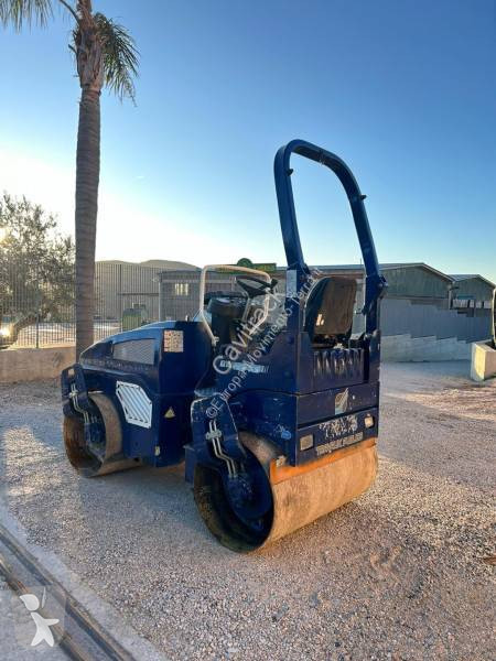 مدحلة Bomag