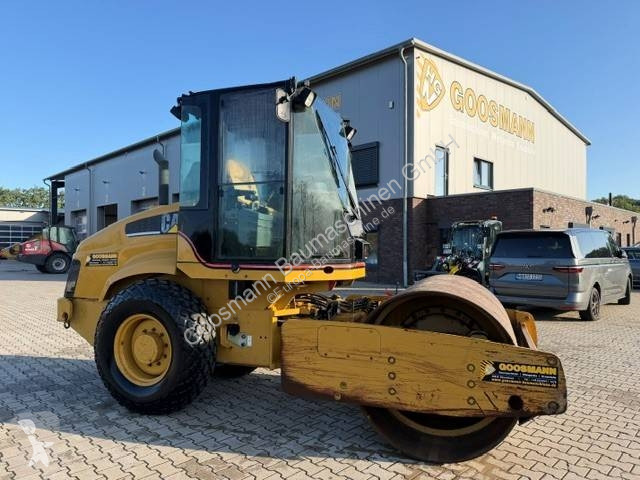 مدحلة Caterpillar CS 423 E