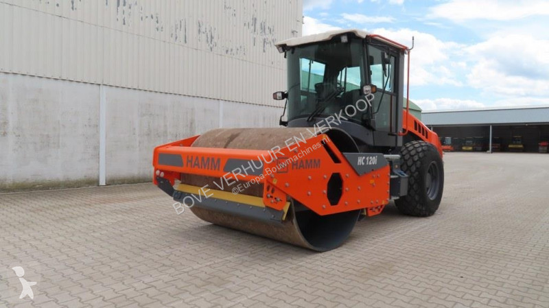 Compactador Hamm HC120i