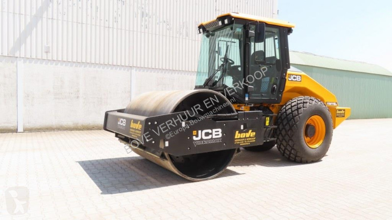 Compactador JCB VM118D
