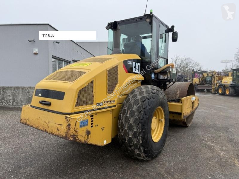 Jordstamper Caterpillar CS 56
