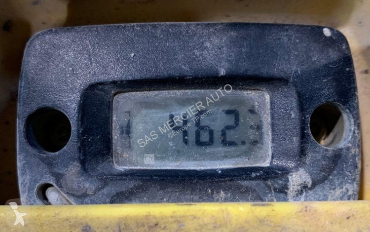 Дорожный каток Bomag pilonneuse essence
