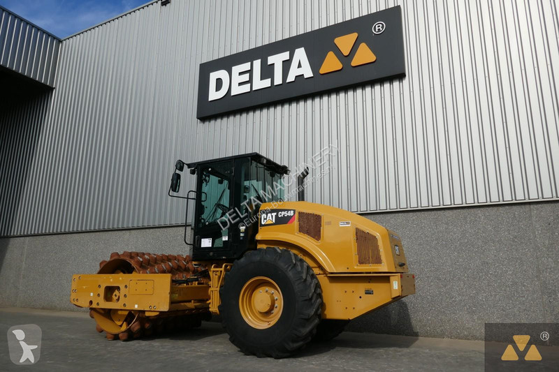 Compacteur Caterpillar