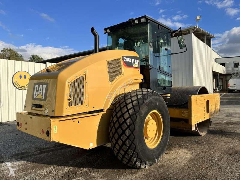 Compacteur Caterpillar